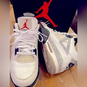 Air Jordan 4 Retro OG “White Cement” Size 11.5